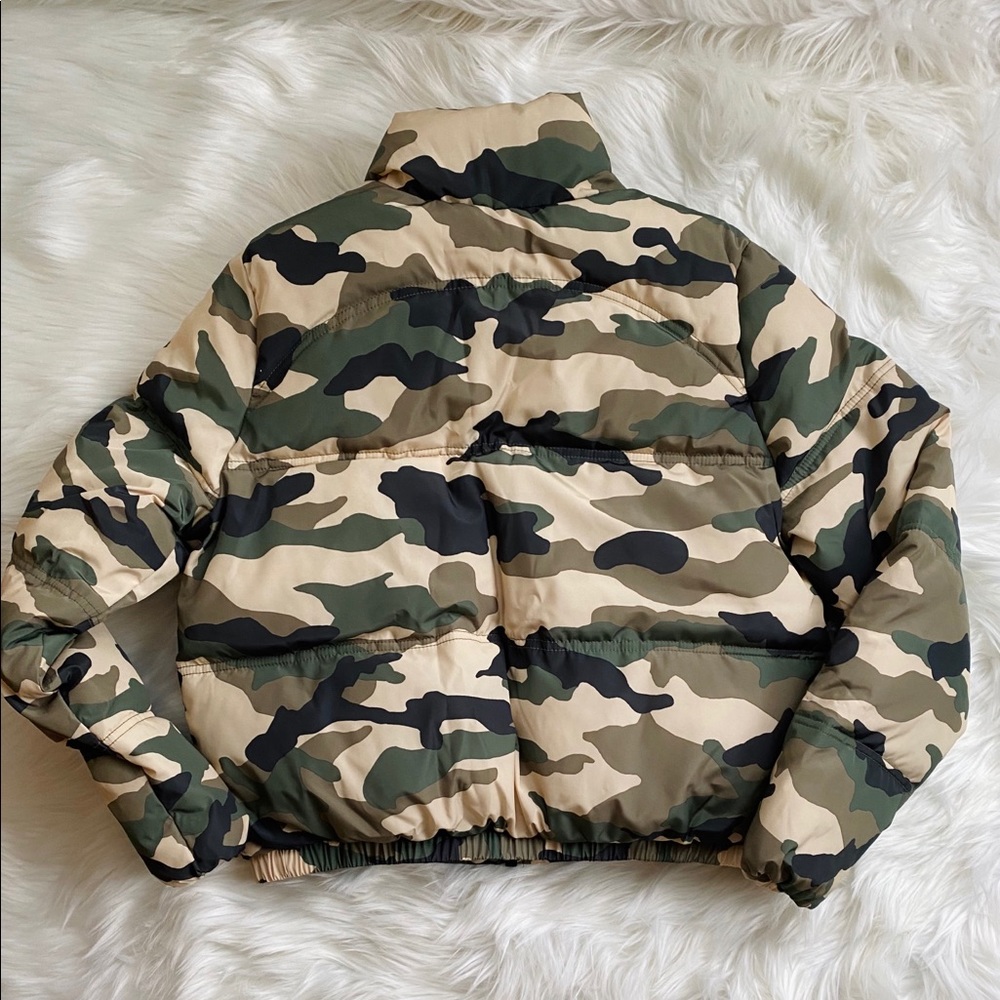 H&M Light Khaki Green Padded Jacket - Picture 2 of 8